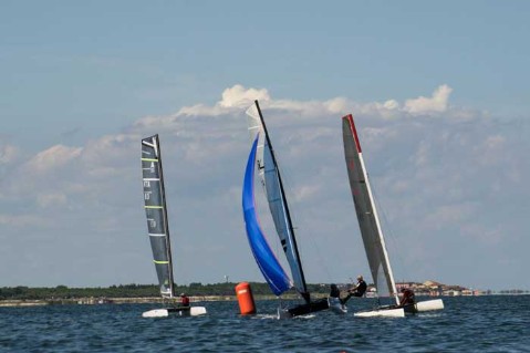 Corsi e regate di catamarano a Ravenna e in tutto l'alto Adriatico